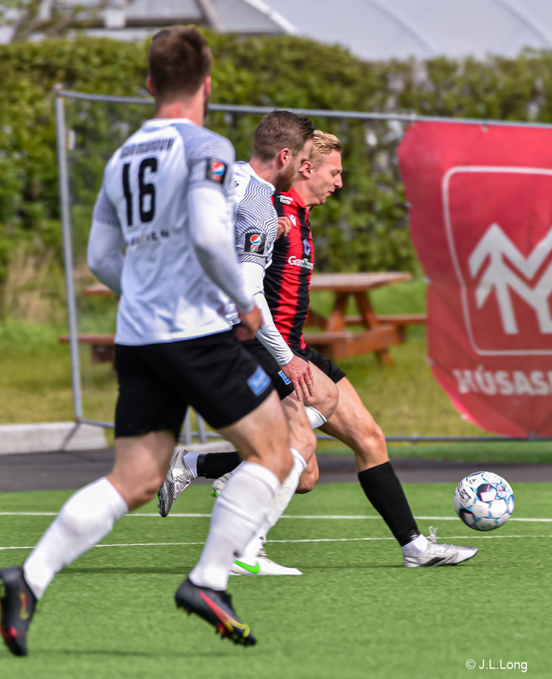 Myndaveisla: Víkingur vann FH og tók toppsætið