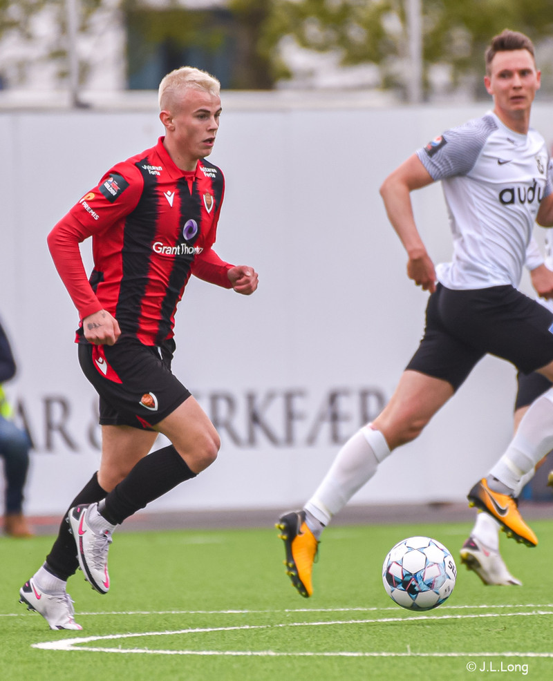 Myndaveisla: Víkingur vann FH og tók toppsætið