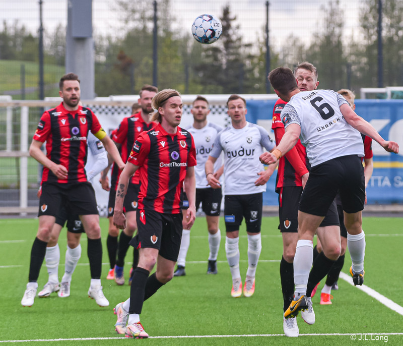 Myndaveisla: Víkingur vann FH og tók toppsætið