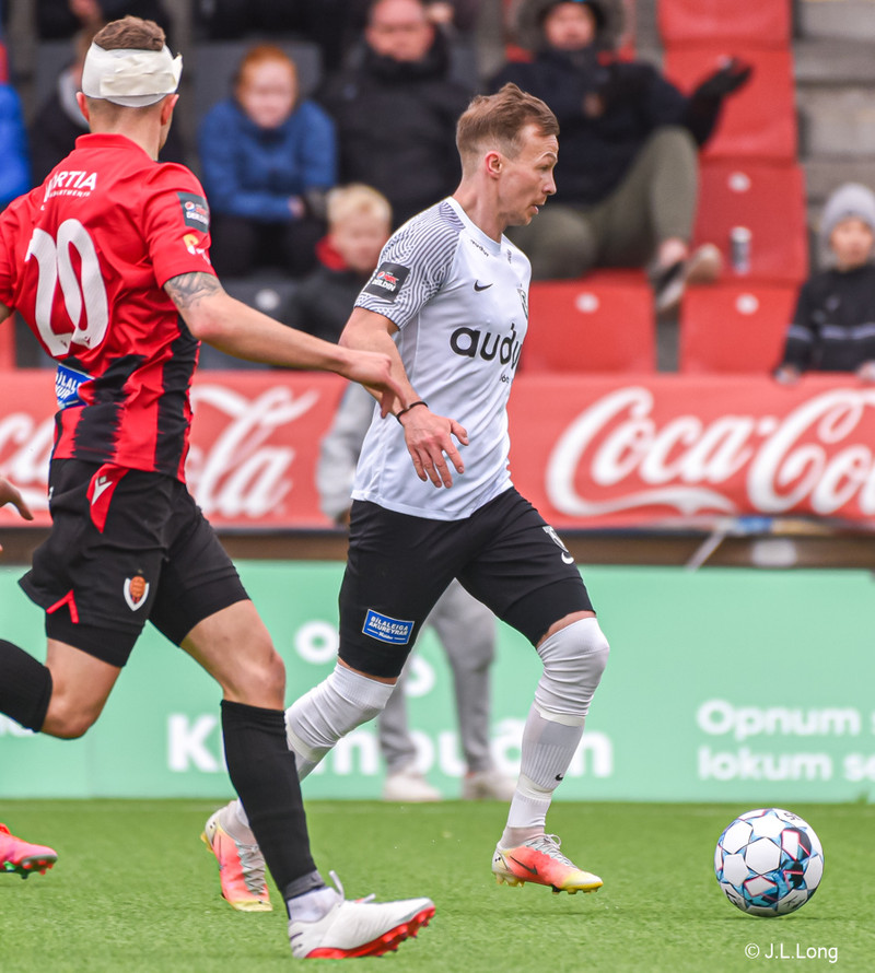Myndaveisla: Víkingur vann FH og tók toppsætið