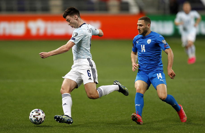 Byrjunarlið Tékklands og Skotlands: Tierney fjarri góðu gamni