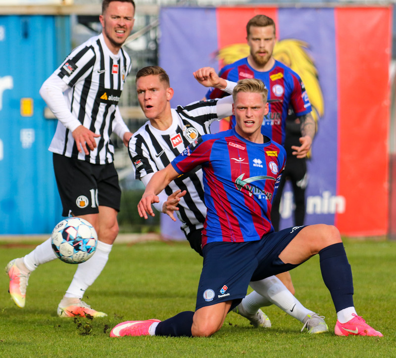 Myndaveisla: KR vann Leikni í Breiðholtinu