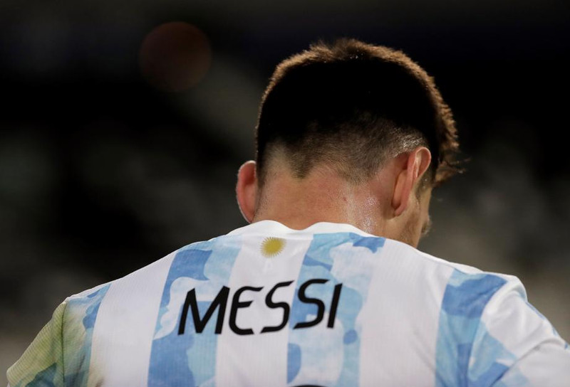 Lionel Messi fékk ekki sigur í fyrsta leik