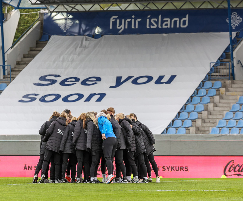 Myndaveisla frá sigri Íslands á Írlandi í gærkvöldi