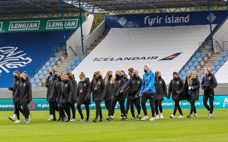 Myndaveisla frá sigri Íslands á Írlandi í gærkvöldi
