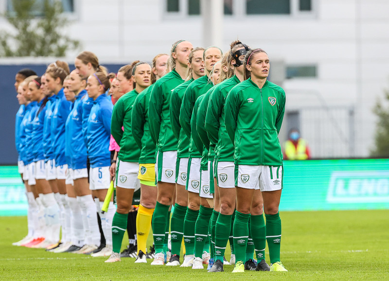 Myndaveisla frá sigri Íslands á Írlandi í gærkvöldi