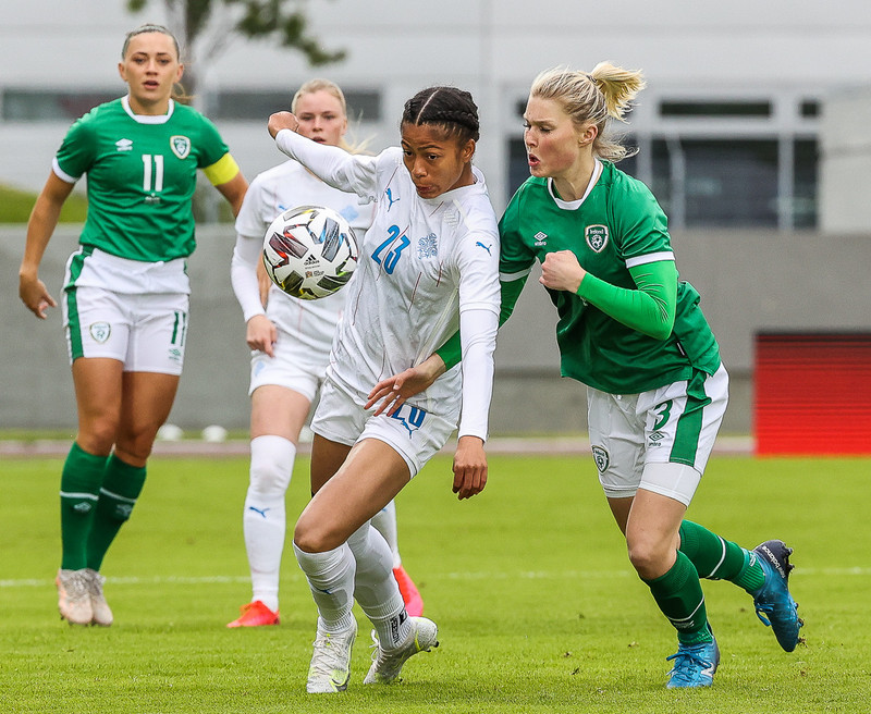 Myndaveisla frá sigri Íslands á Írlandi í gærkvöldi