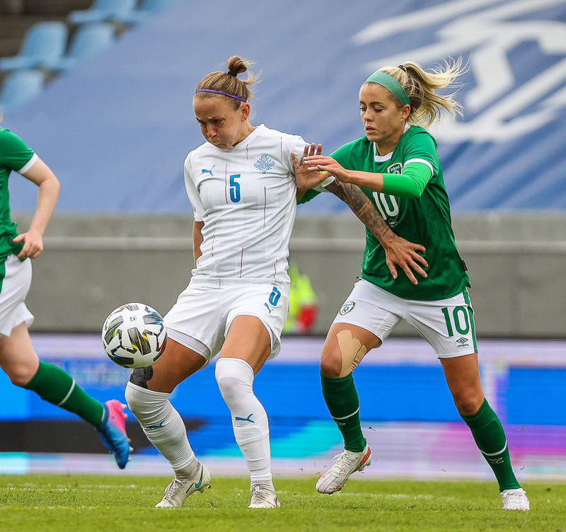 Myndaveisla frá sigri Íslands á Írlandi í gærkvöldi