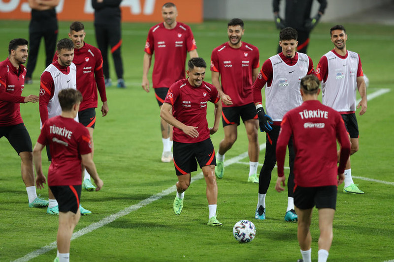Byrjunarlið Tyrkja og Wales: Demiral tekinn úr liðinu