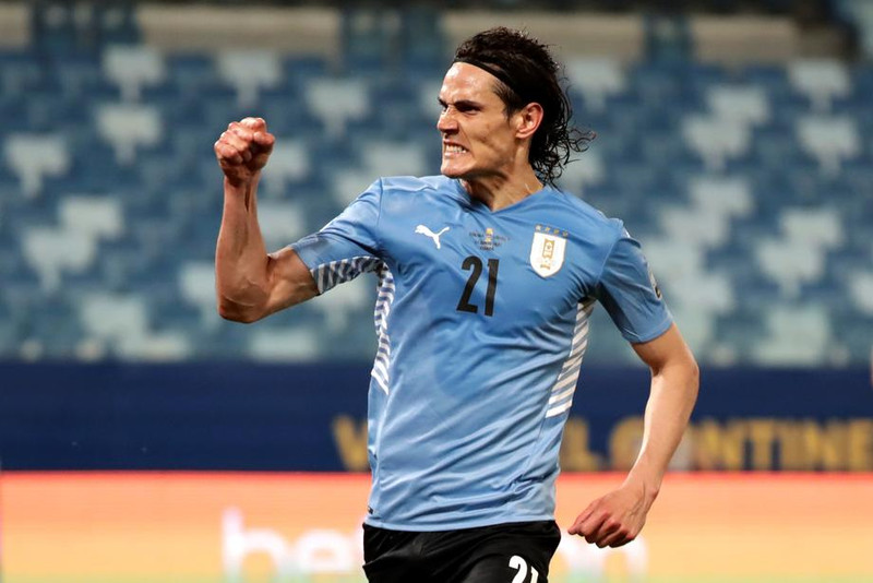 Cavani leggur landsliðsskóna á hilluna (Staðfest)