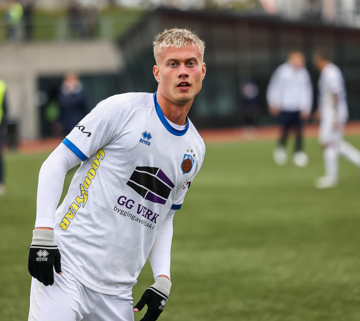 Eru þeir að skilja mig eftir?