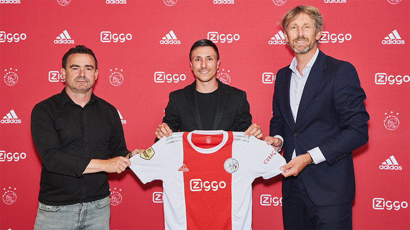 Steven Berghuis kýldi stuðningsmann Twente