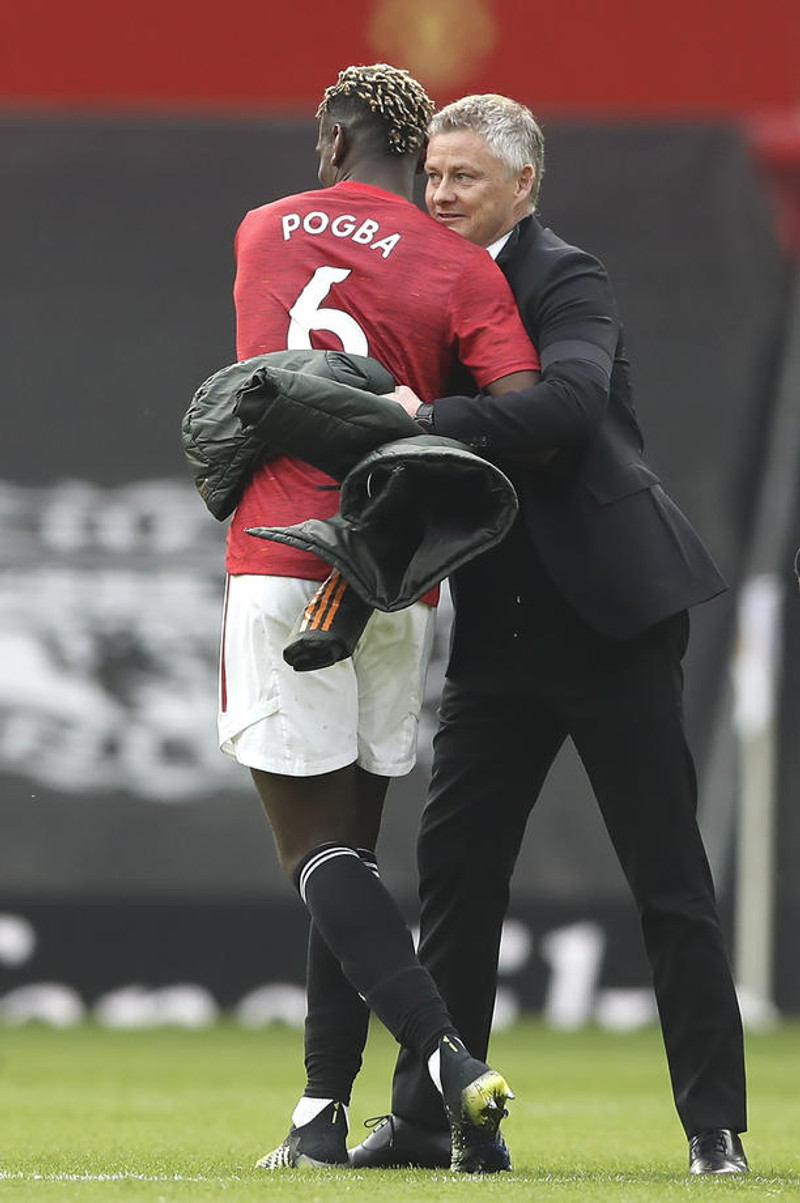 Það þykir ólíklegt að Paul Pogba framlengi við Man Utd