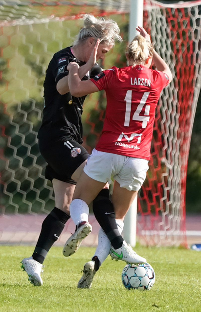 Myndaveisla: Valur vann Þór/KA 1 - 3