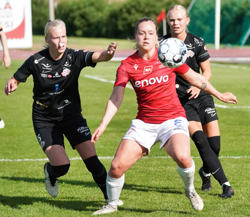 Myndaveisla: Valur vann Þór/KA 1 - 3