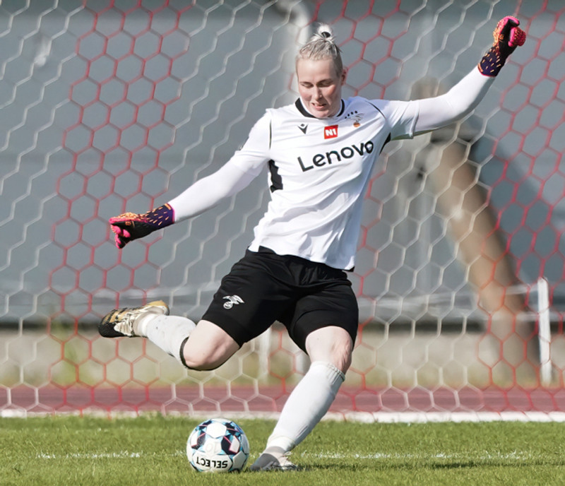Myndaveisla: Valur vann Þór/KA 1 - 3