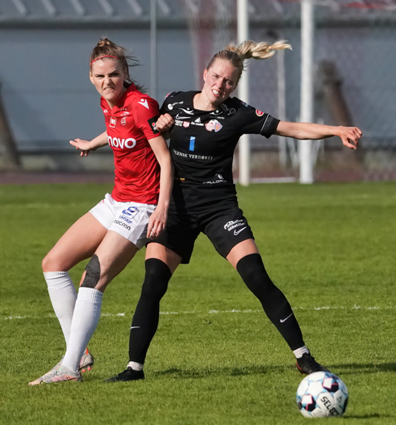 Myndaveisla: Valur vann Þór/KA 1 - 3