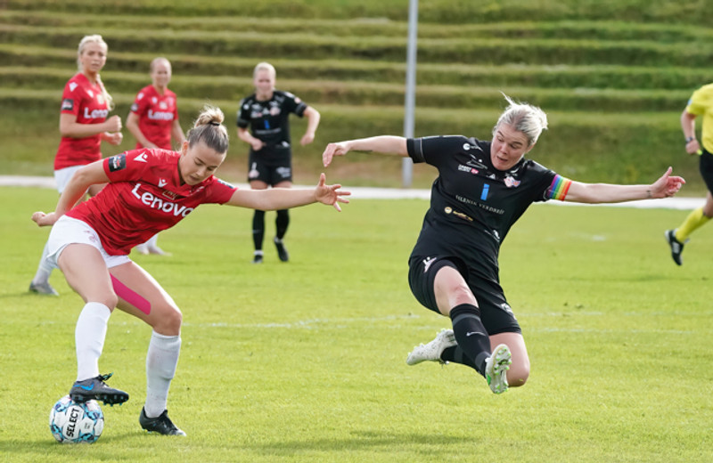 Myndaveisla: Valur vann Þór/KA 1 - 3