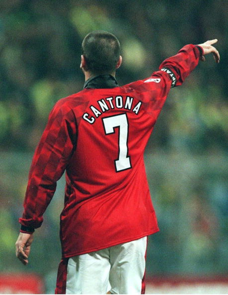 Cantona sá þriðji inn í frægðarhöllina - „Kemur mér ekki á óvart"