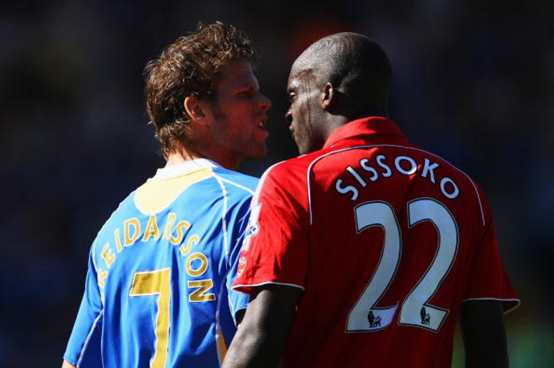 Momo Sissoko leggur skóna á hilluna