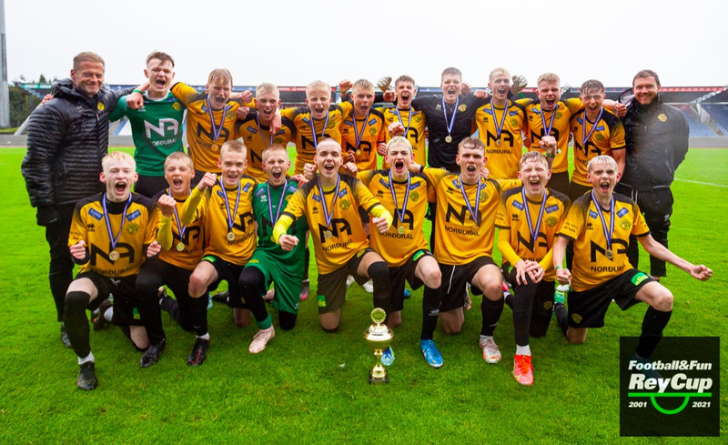 Í 3. flokki karla varð ÍA Rey Cup meistari.
