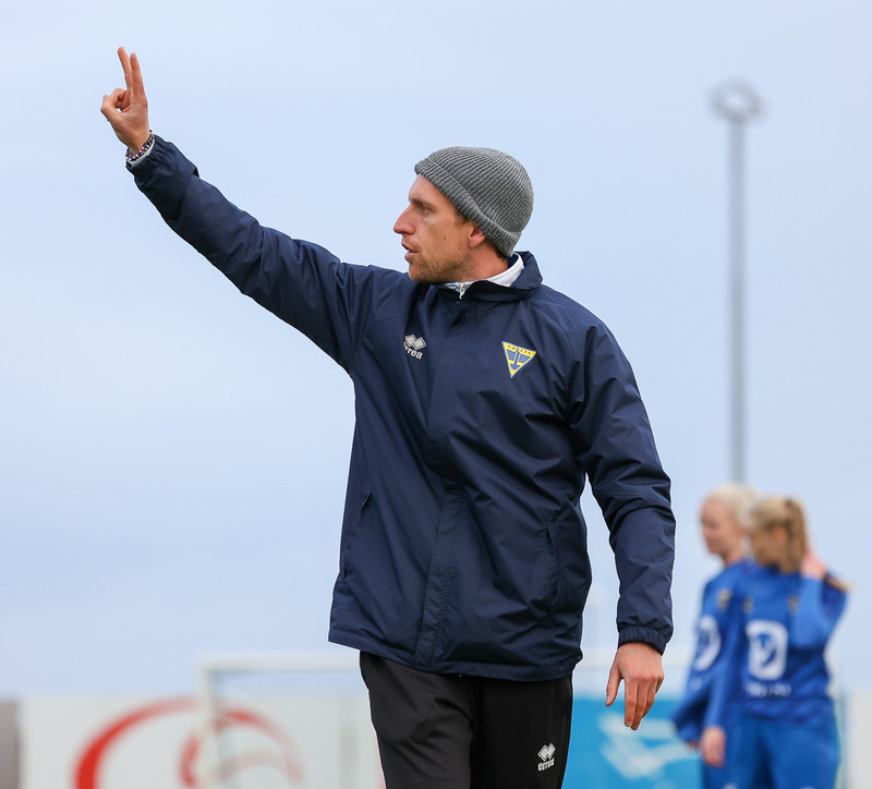Magnús Örn Helgason, landsliðsþjálfari U17 kvenna.