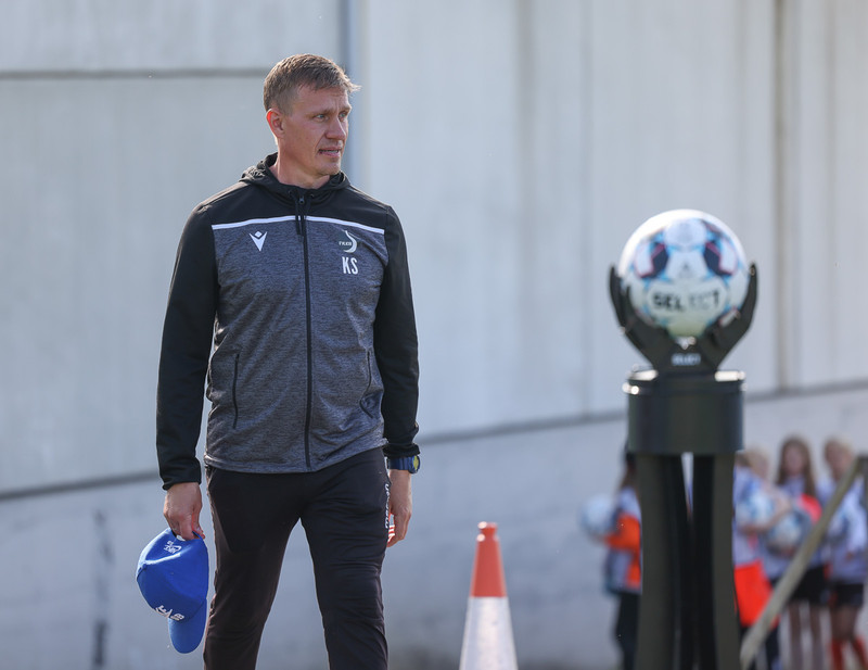 Myndaveisla: Valur skoraði fimm gegn Fylki