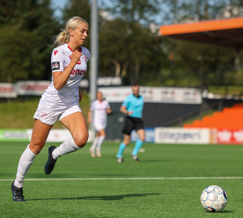Myndaveisla: Valur skoraði fimm gegn Fylki