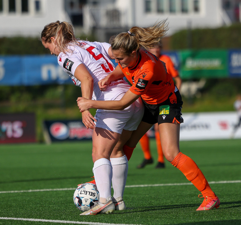Myndaveisla: Valur skoraði fimm gegn Fylki