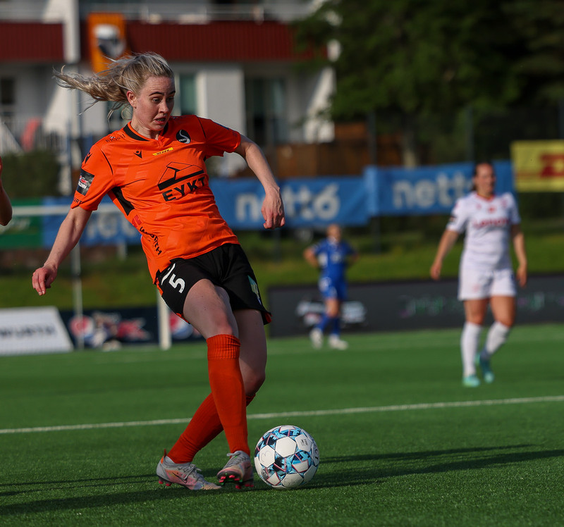 Myndaveisla: Valur skoraði fimm gegn Fylki