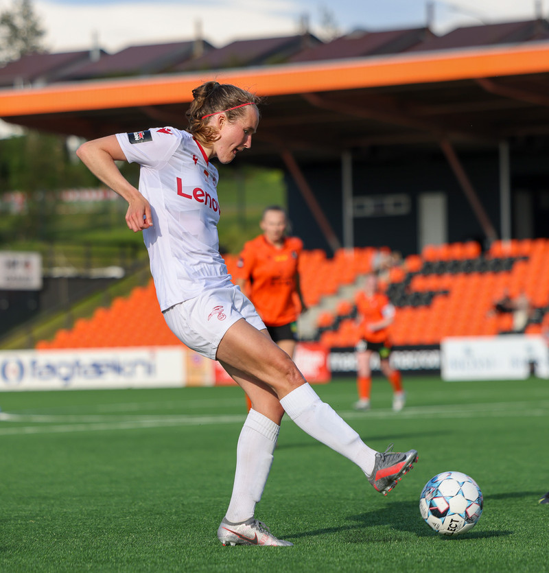 Myndaveisla: Valur skoraði fimm gegn Fylki