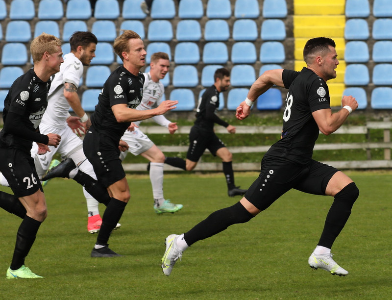 Myndaveisla: ÍBV vann Aftureldingu í eyjum