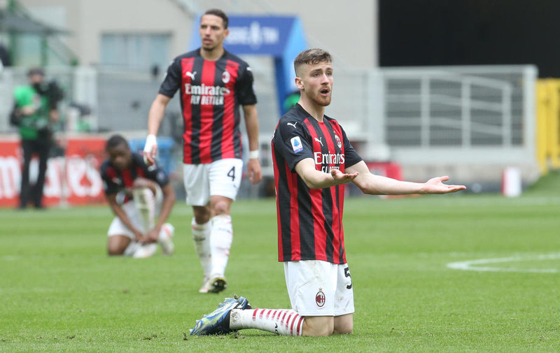 Bologna fær liðsstyrk frá Leicester og Milan (Staðfest)