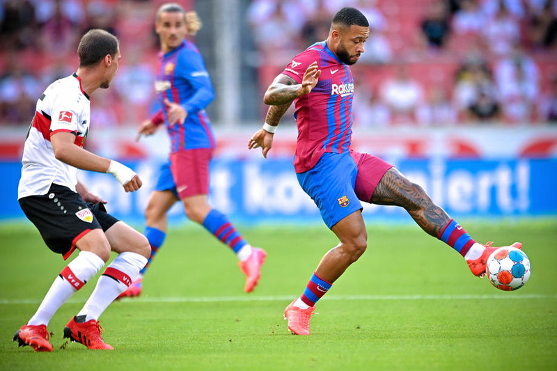 Memphis Depay gæti verið á förum frá Barcelona