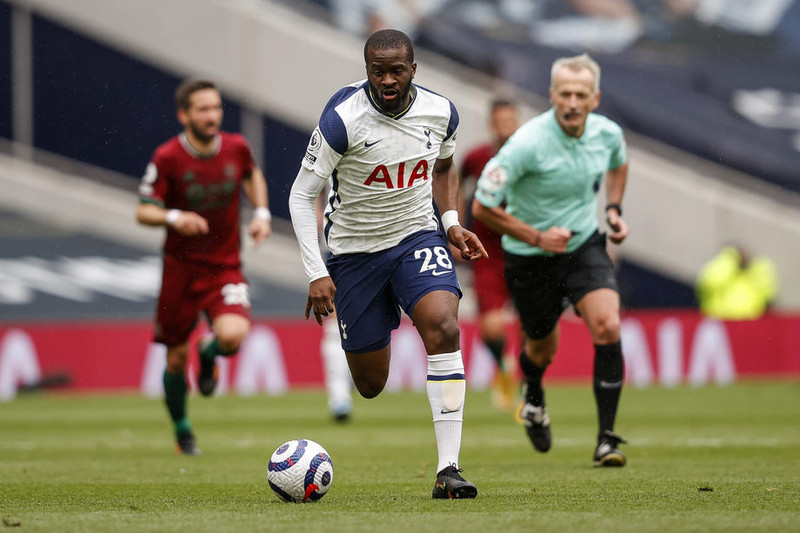 Tanguy Ndombele hefur ekki riðið feitum hesti hjá Tottenham
