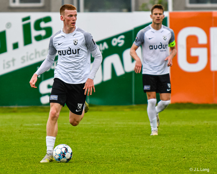 Mesti höstlerinn og meistarinn sjálfur fyrir aftan.