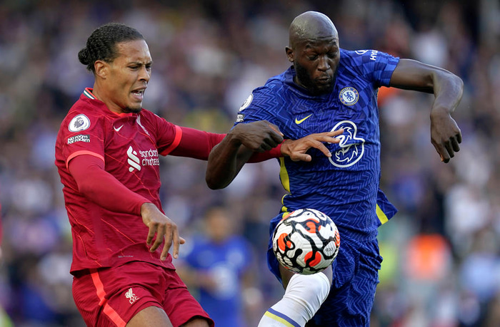 Virgil van Dijk og Romelu Lukaku.