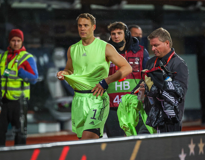 Neuer búinn að framlengja við Bayern