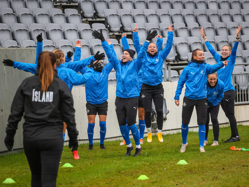 Undankeppni HM kvenna - Holland kemur á Laugardalsvöll