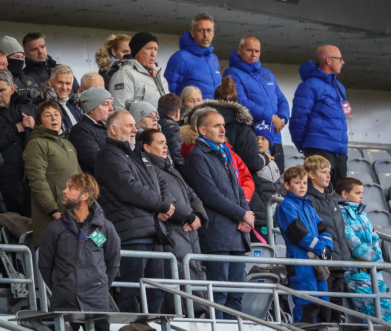 Myndaveisla 1: Holland vann Ísland á Laugardalsvelli