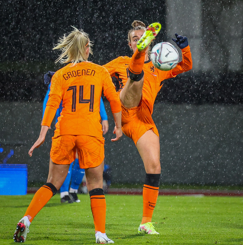 Myndaveisla 1: Holland vann Ísland á Laugardalsvelli