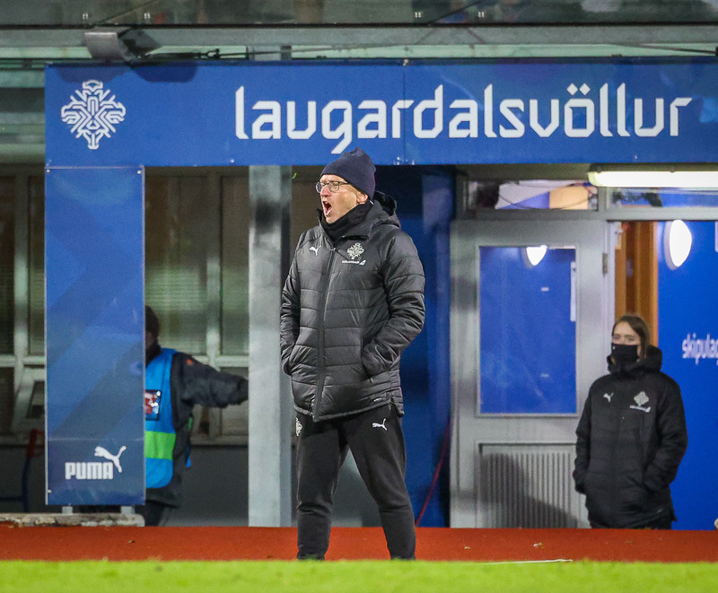 Myndaveisla 1: Holland vann Ísland á Laugardalsvelli