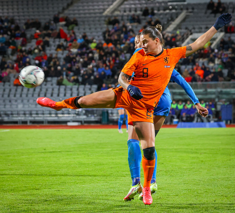 Myndaveisla 1: Holland vann Ísland á Laugardalsvelli