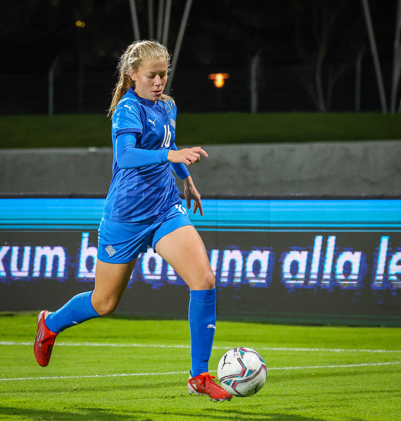 Amanda í fyrsta landsleiknum.