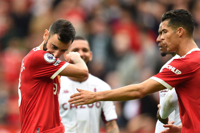 Bruno Fernandes var miður sín eftir vítið