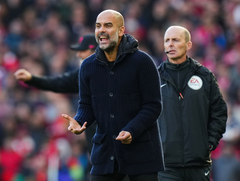 Pep Guardiola er smeykur fyrir næsta mánuð Man City