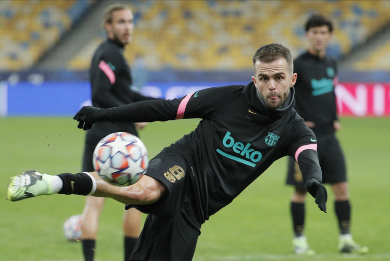 Miralem Pjanic til CSKA Moskvu (Staðfest)