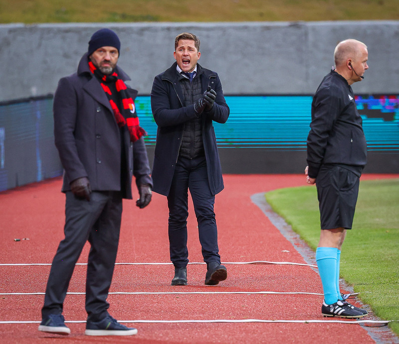 Jóhannes Karl mætti Arnari í síðasta keppnisleik sínum sem þjálfari félagsliðs. Í úrslitaleik bikarsins 2021.