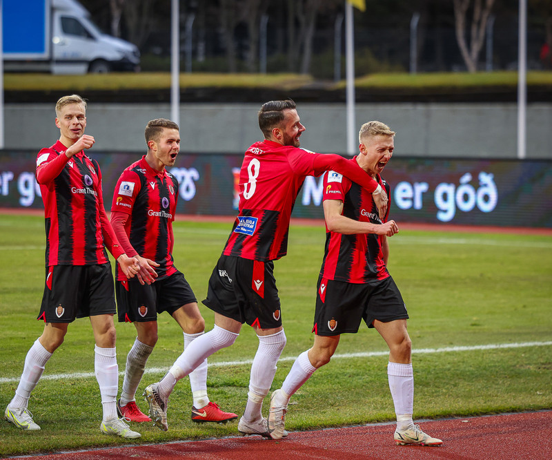 Myndaveisla 1: Víkingur Mjólkurbikarmeistari 2021