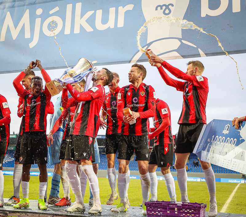 Myndaveisla 1: Víkingur Mjólkurbikarmeistari 2021